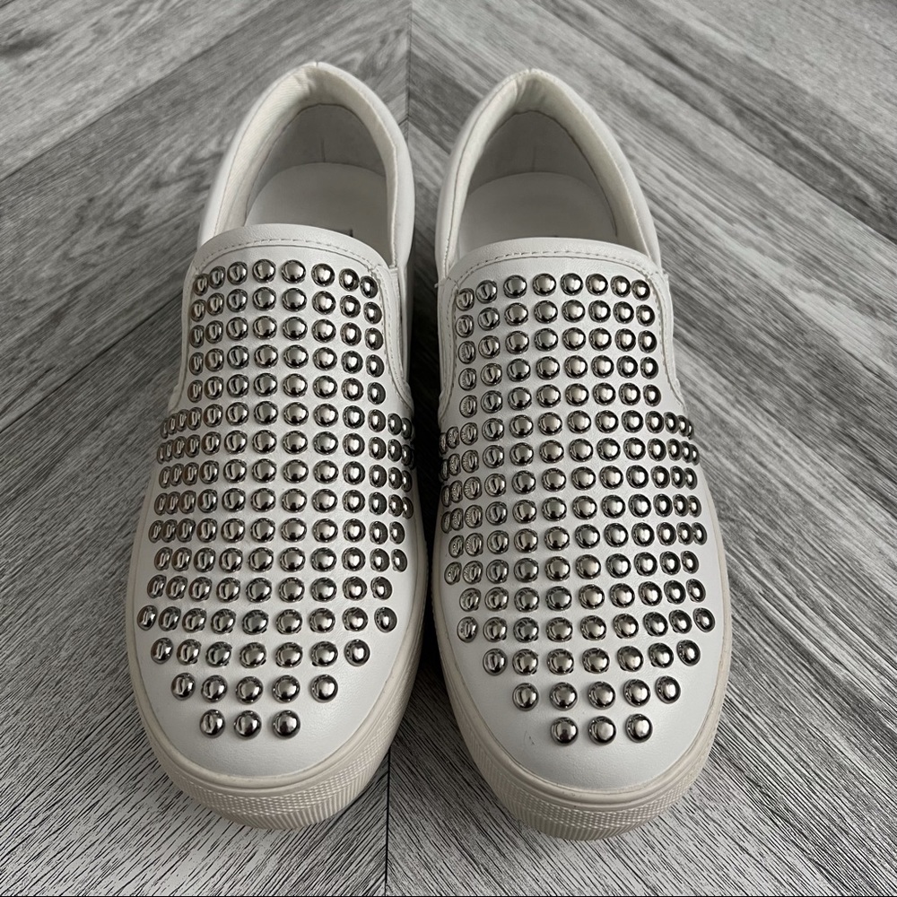 Steve Madden Torin White Slip On Sneaker With Silver Studs